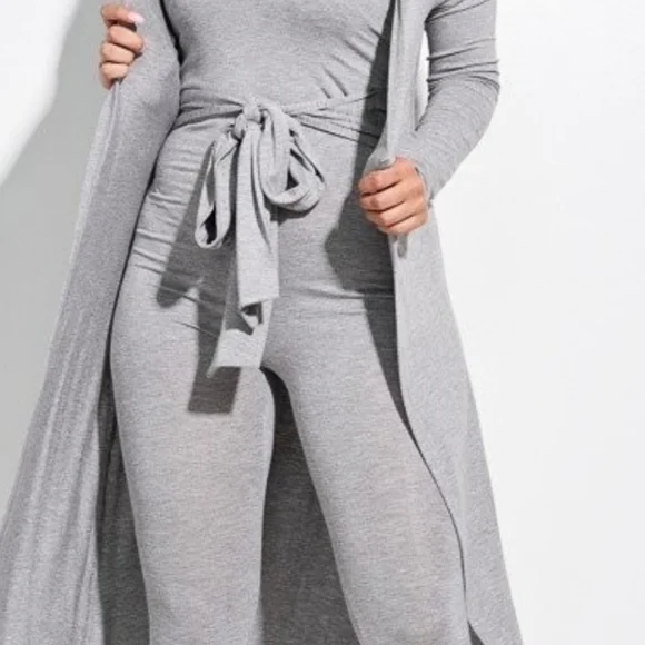 Grey Spaghetti Jumpsuit with Waist Tie and Duster! - Picture 3 of 3